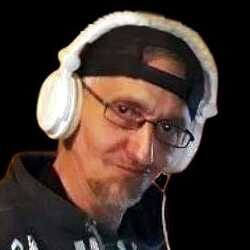 Mike Van Revos